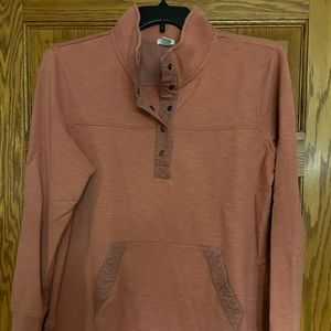 LL Bean ladies XL pull over with front pocket